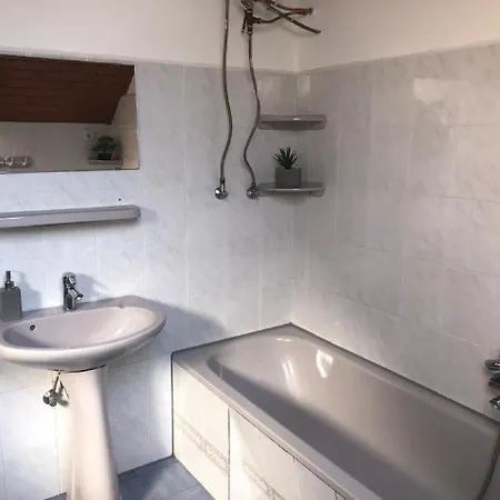 Apartment In Fonyd Mit Terrasse, Garten Und Grill